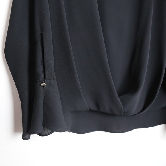 Vince Camuto Black Draped Deep Cut V-Neck Flowy Long Sleeve Blouse Size Small - Picture 4 of 7